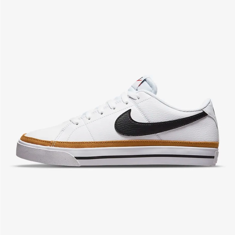 Nike Women’s Legacy Sneakers 7.5